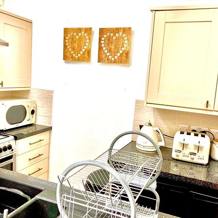 Falcon Retreat Whitby Βίλα Εξωτερικό φωτογραφία