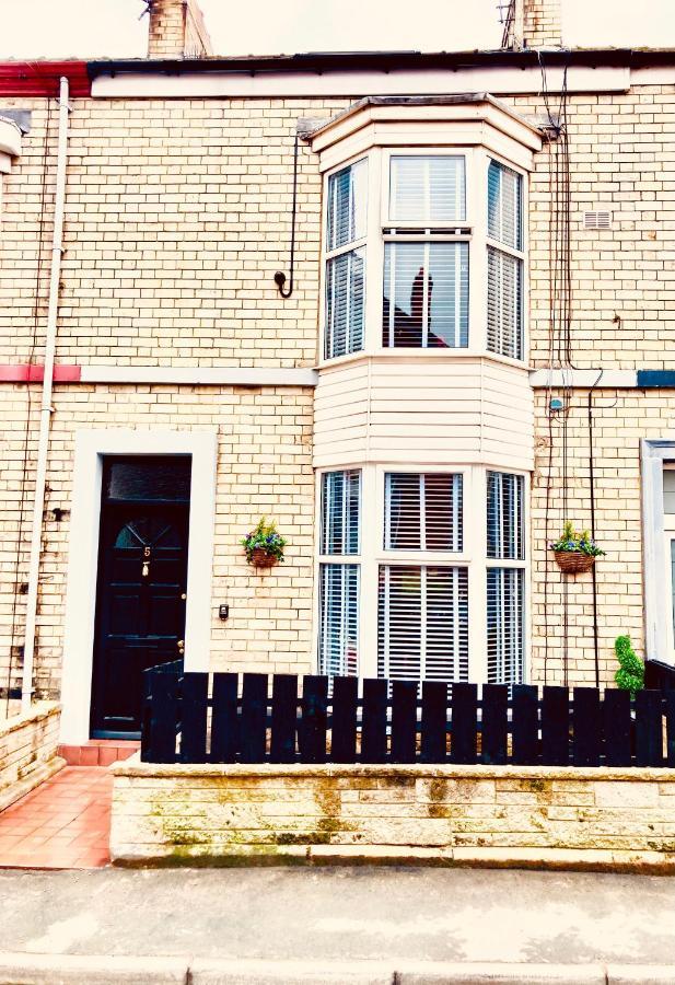 Falcon Retreat Whitby Βίλα Εξωτερικό φωτογραφία